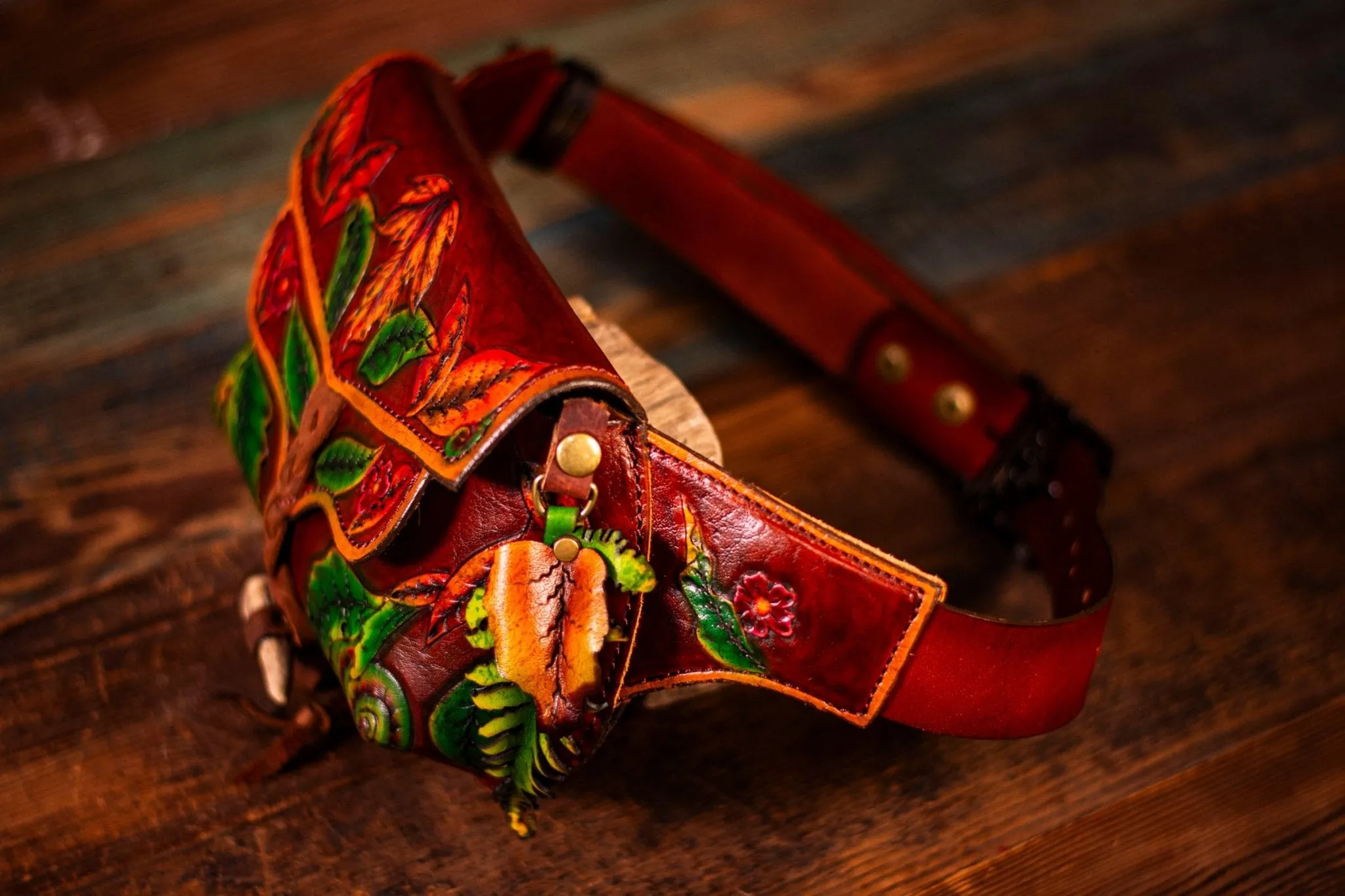 Handcrafted Leather Fanny Pack - Fern & Leaf Design for Festivals