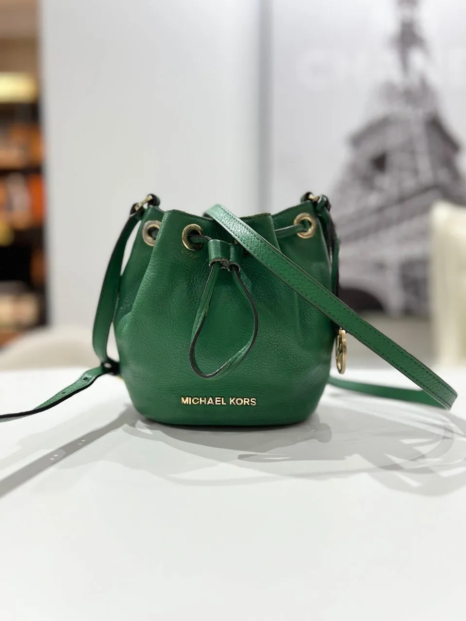 MICHAEL KORS Bucket Bag Women's Fashion