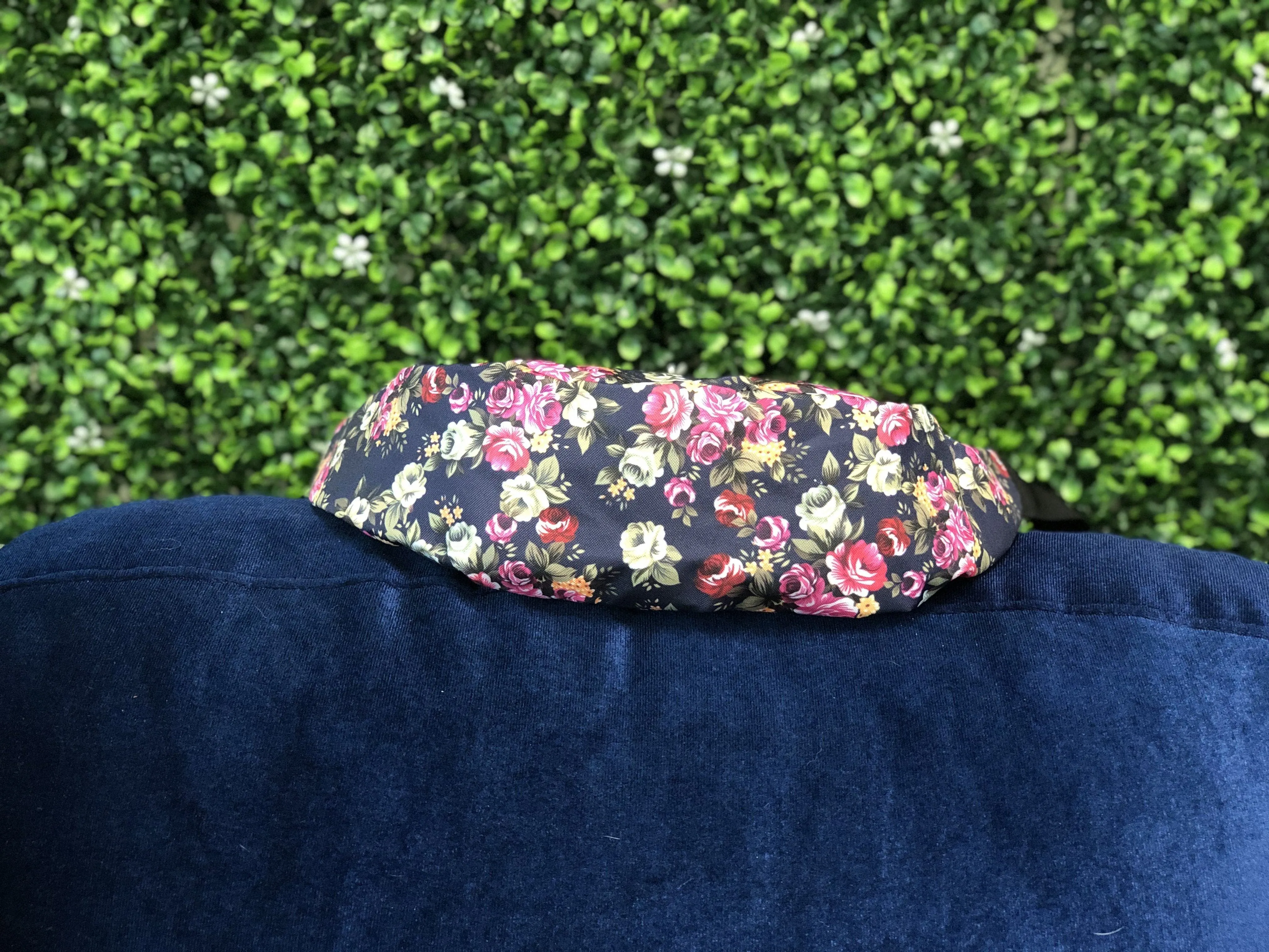 Navy Rose Fanny