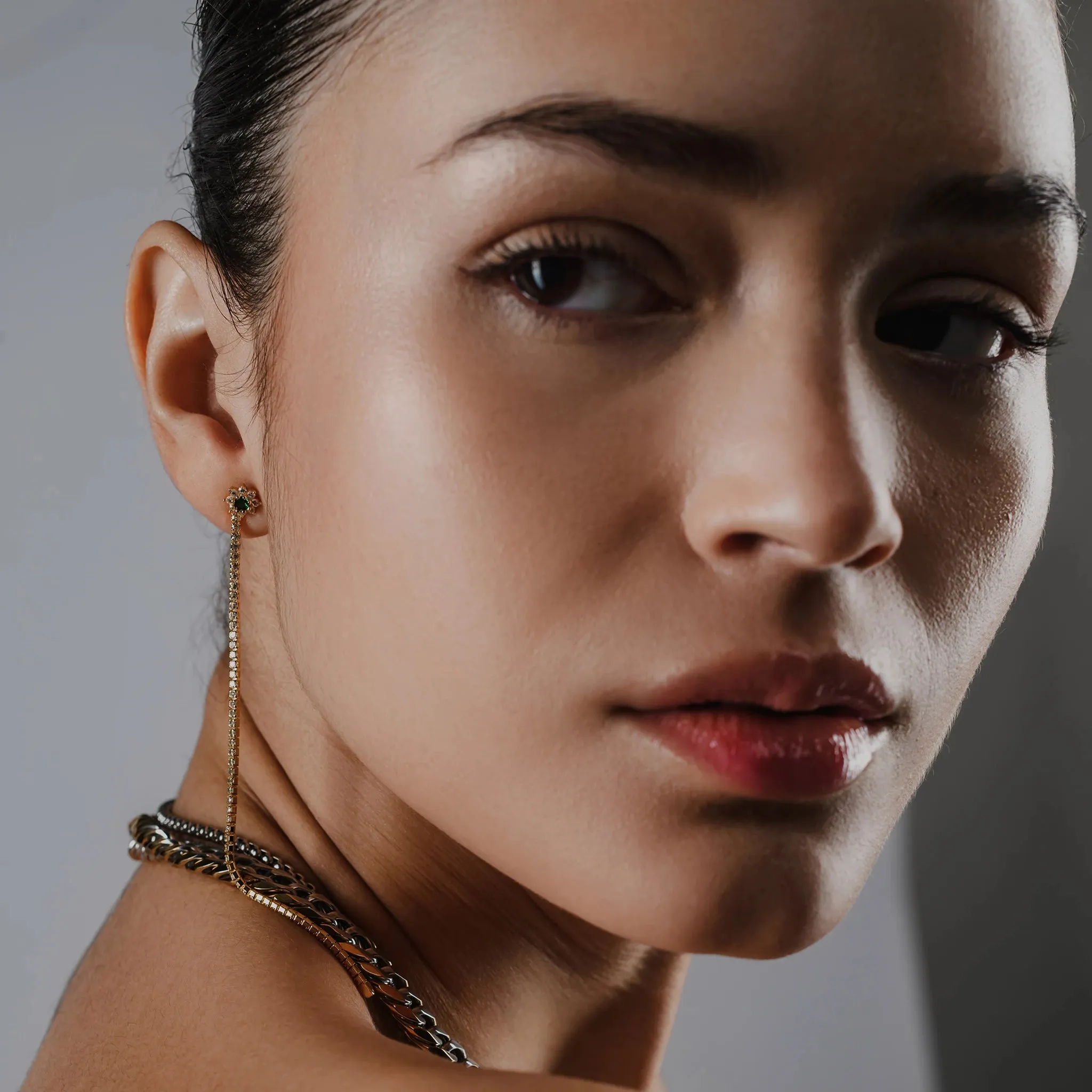 TENNIS EARRING CHAIN