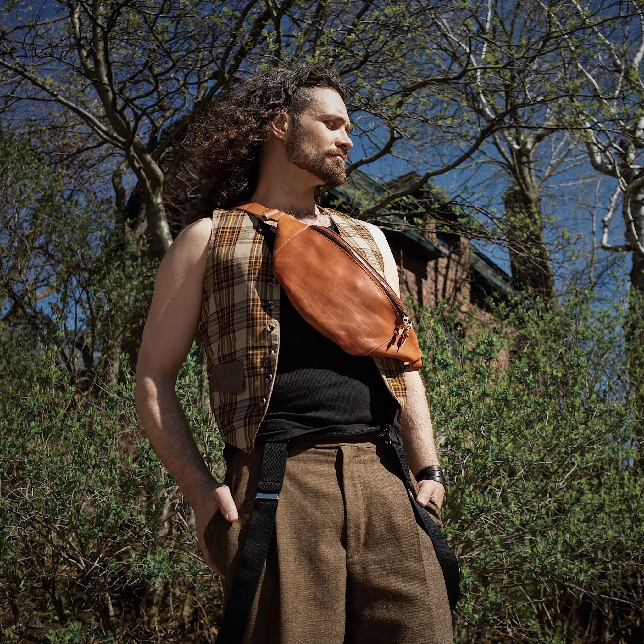 Verdun Leather Fanny Pack – English Tan Edition
